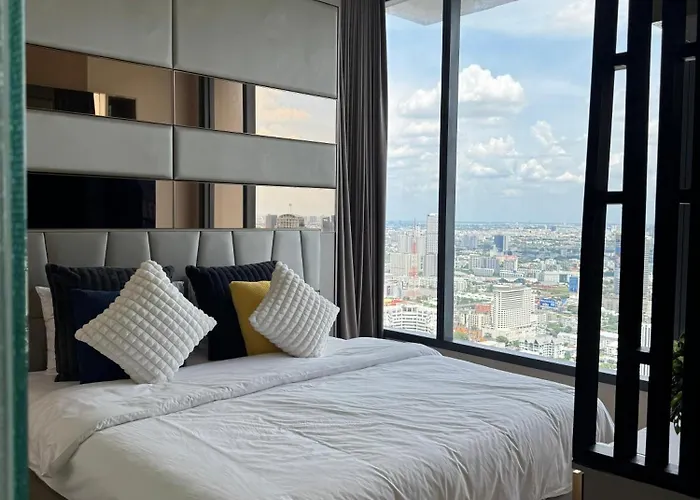 The Esse Asoke Apartment *